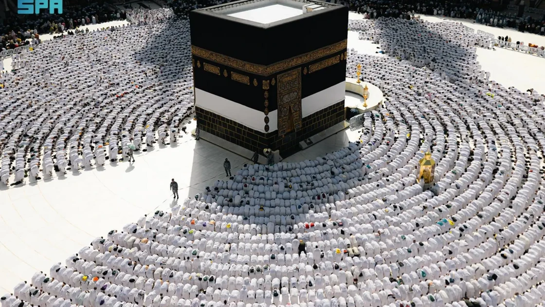 كل ما تحتاج معرفته عن تصاريح دخول مكة للأفراد خارج السعودية والمقيمين